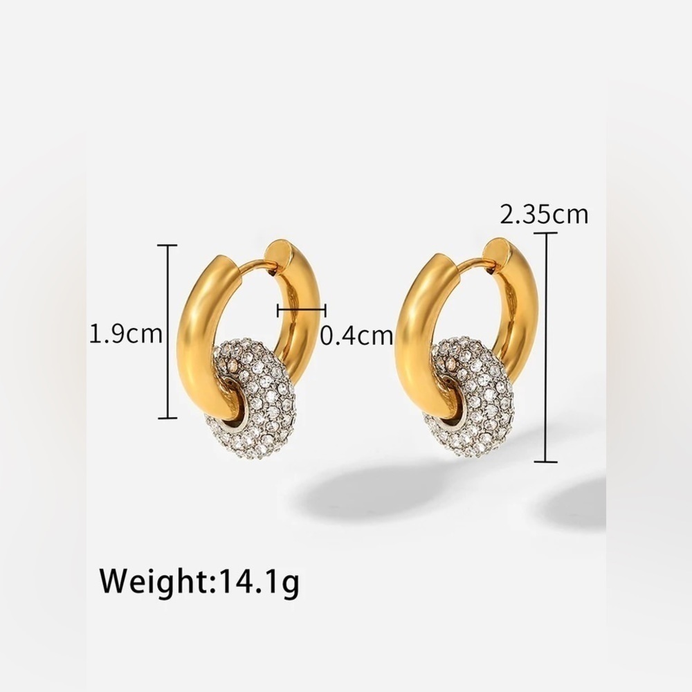18k Gold Plated Hoop Earrings with Cubic Zirconia Stones - Picture 6 of 8